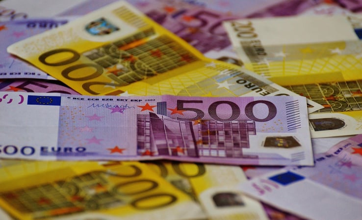 ЄС схвалив 90 мільярдів євро для України та новий пакет санкцій проти рф