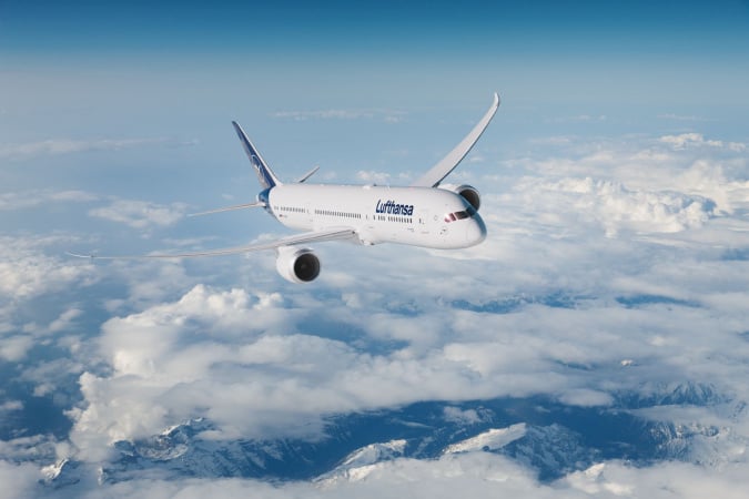 Lufthansa підвищила збір за відміну квитків: до 1500 євро