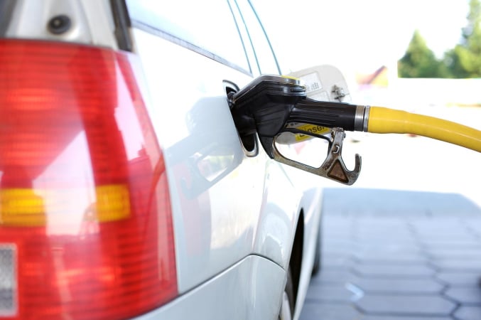 Ціни на пальне 30 квітня: бензин та автогаз дешевшають