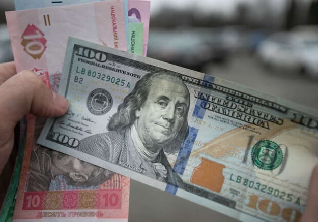 Валютні інтервенції НБУ: регулятор продав $783 мільйони