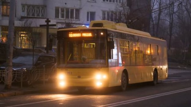38% киян готові платити 30 грн за проїзд, але не за транспортний схематоз — опитування «Мінфіну»