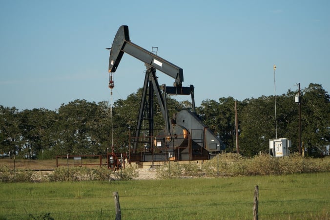 Ціни на нафту почали знижуватися після стрімкого зростання