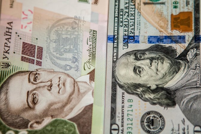 НБУ встановив курс валют на середу: долар продовжує досягати нових рекордів