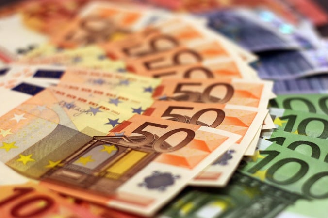 Виплата 3 000 євро: хто в Україні зможе отримати репарації