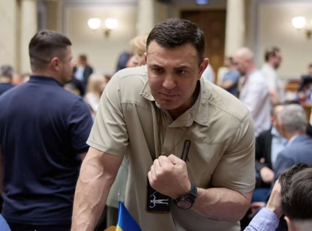 НАБУ та САП оголосили про підозру Миколі Тищенку за вирішення «питання з кол-центрами»