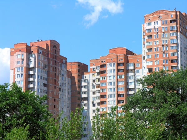 Продаж квартири чи будинку можуть обмежити: що готують для вразливих власників