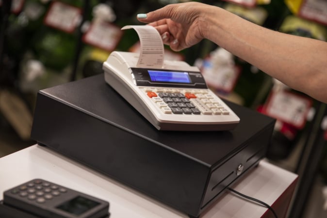 ДПС: розрахунки через РРО за півроку зросли на 18%