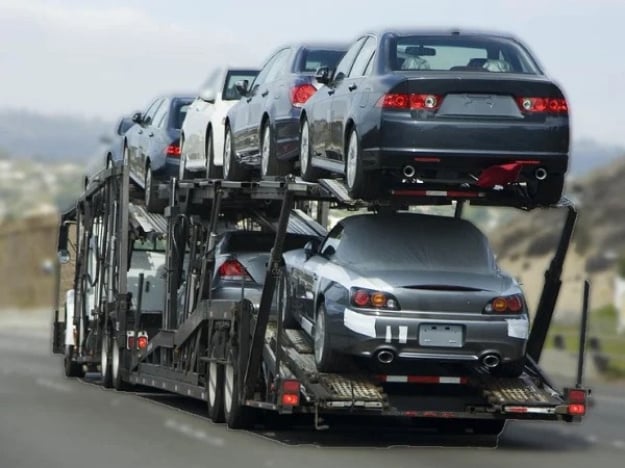 Українці імпортували легкових авто майже на 100 млрд грн за пів року: звідки ввозили найчастіше