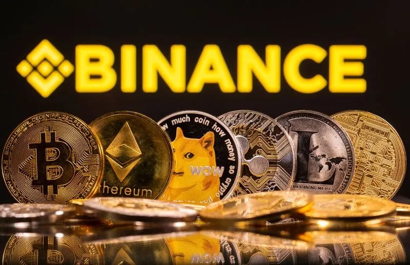 Новини криптосвіту: Binance передала дані рф, шахраї атакують через MiCA, SafePal повідомив про витік