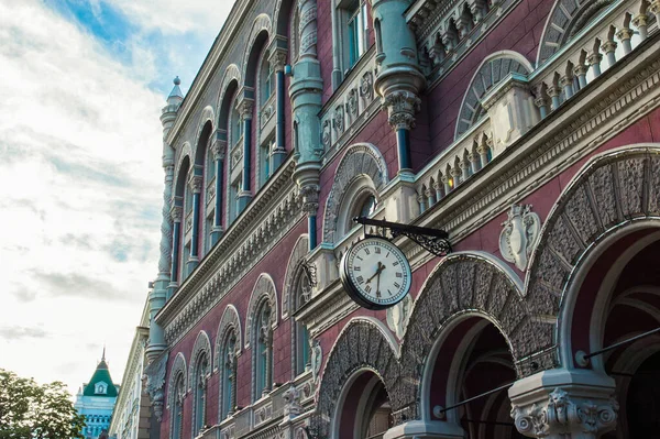 НБУ відкликав ліцензію на діяльність у Державної іпотечної установи: що це значить