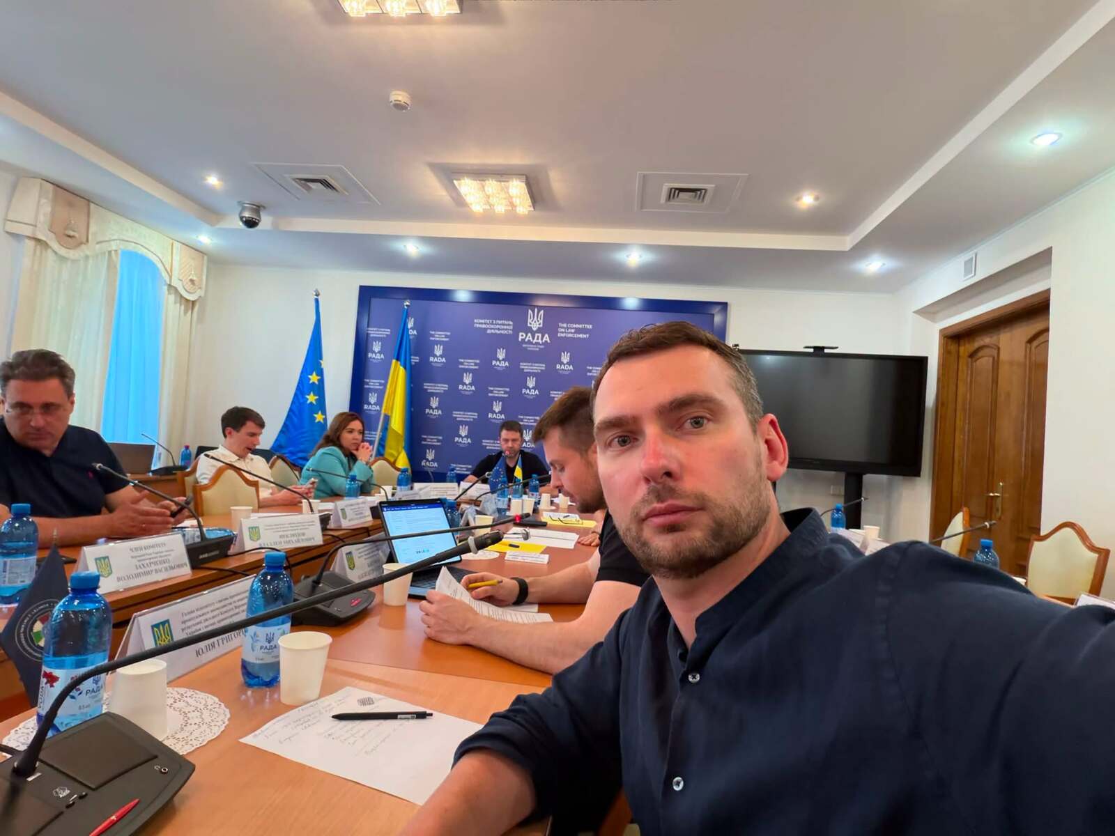 Понад 40 депутатів підтримали перегляд правил бронювання: від уряду вимагають змінити постанову