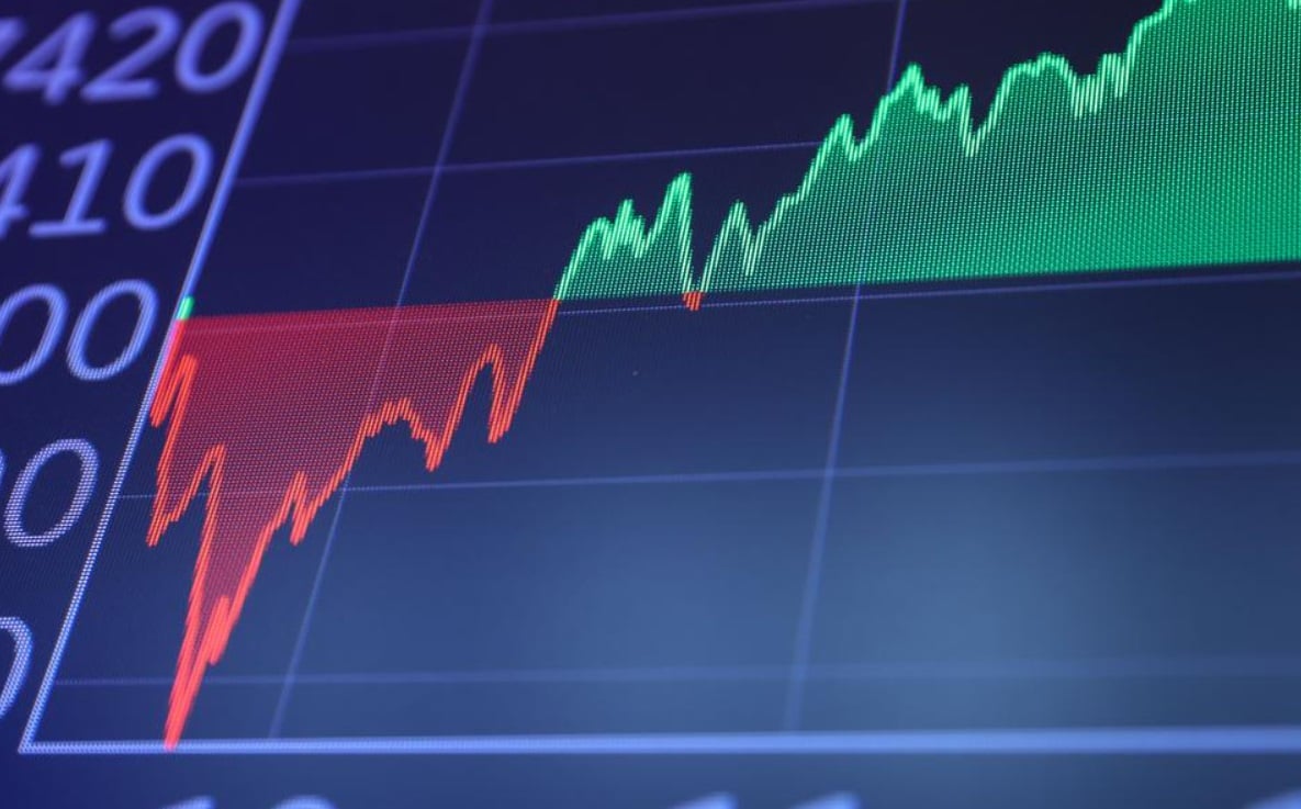 Європейські фондові ринки пішли вниз: дорожчає нафта, інвестори чекають на звіти техногігантів